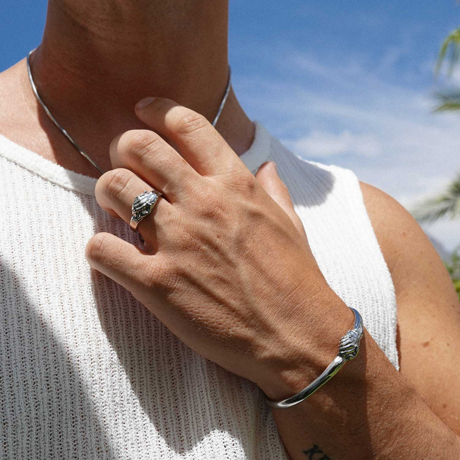 Handshake Ring