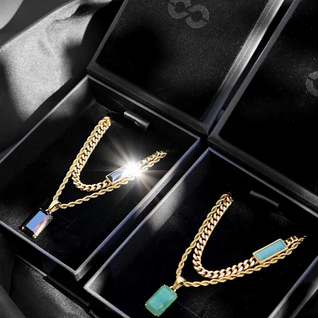 Luxury Gift Box + Cleaning Cloth