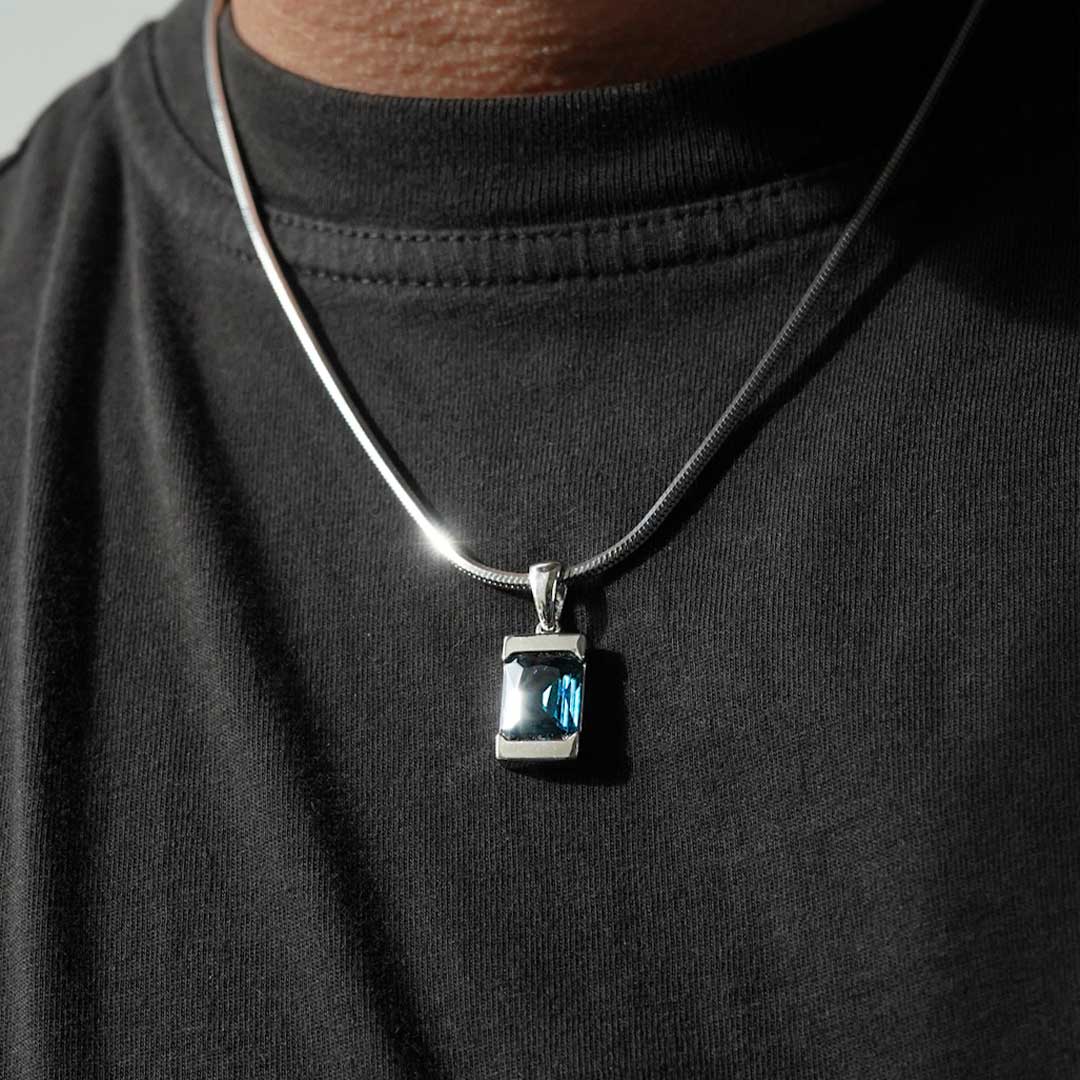 Chip - Blue London Topaz S925