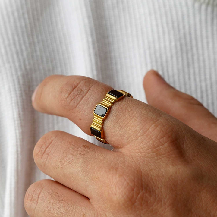 Pillar Band Ring - Onyx